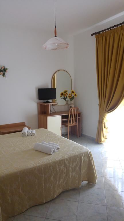 Villa Natalina Forio di Ischia Rum bild